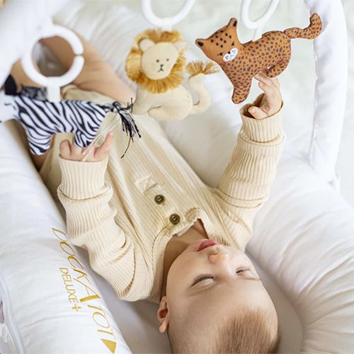 DockATot leke til babynest - day at the zoo